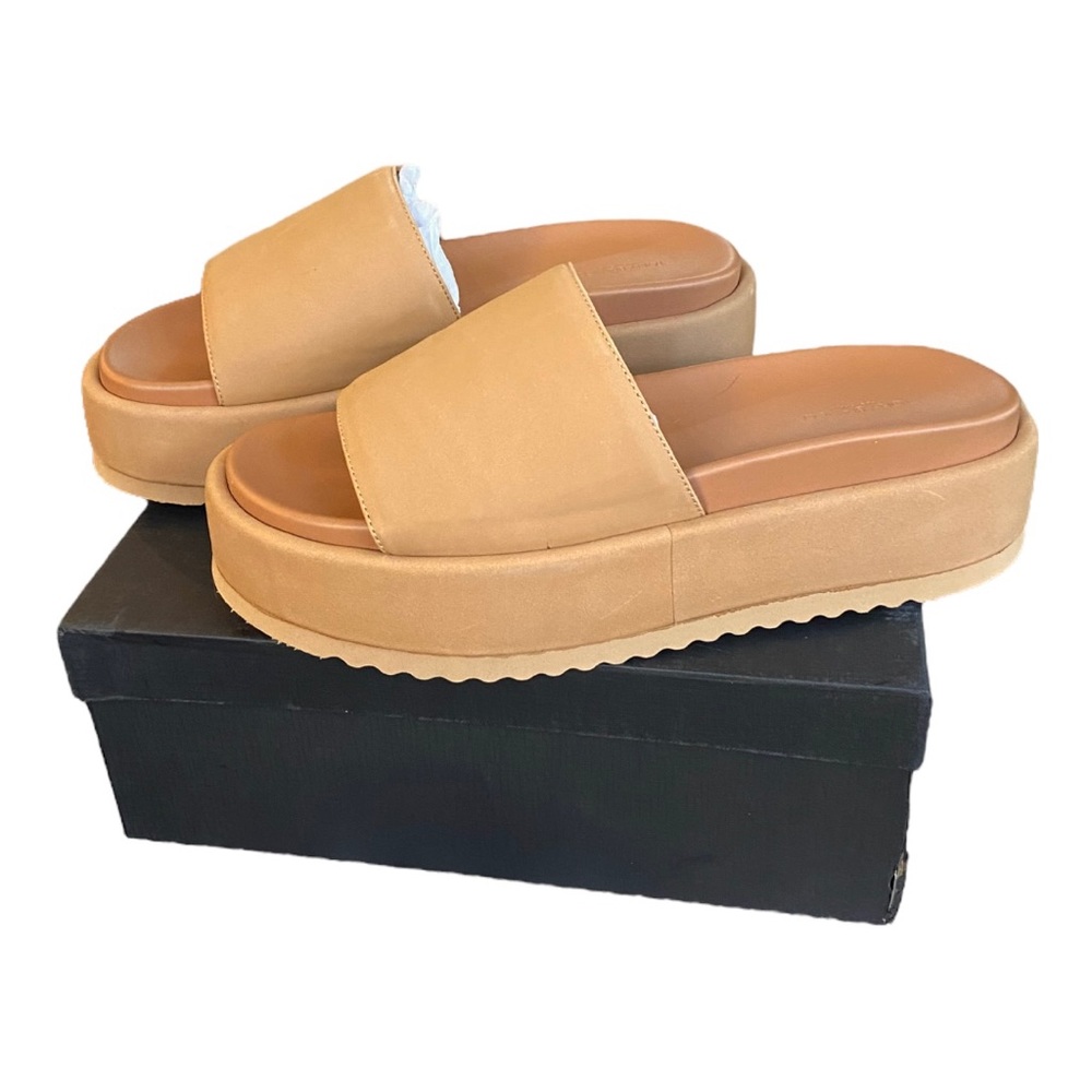 Tony Bianco Rio Platform Sandal Slip On Carmel Phoenix Leather